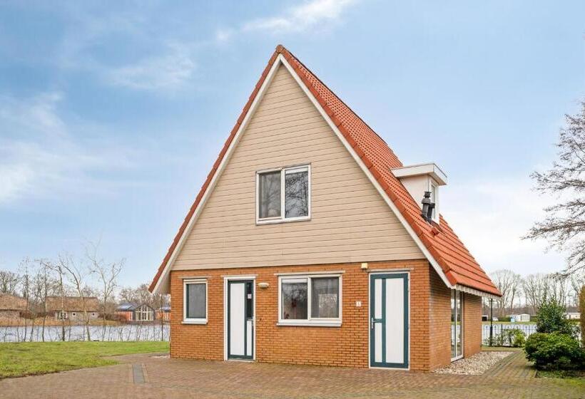 אתר נופש Summio Villapark Akenveen