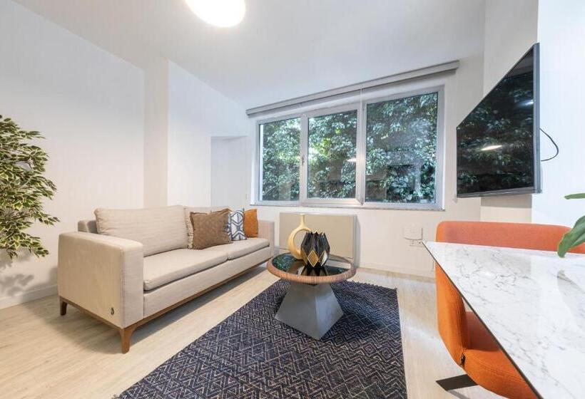 Stella Stays Istanbul Etiler