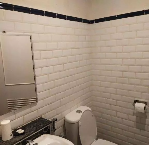 Retkeilymaja Melati Inn