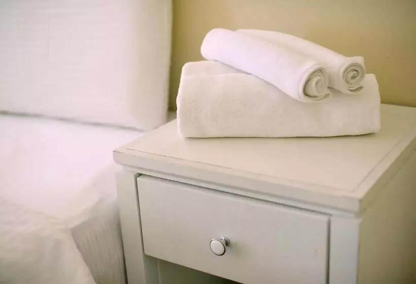 Retkeilymaja Melati Inn