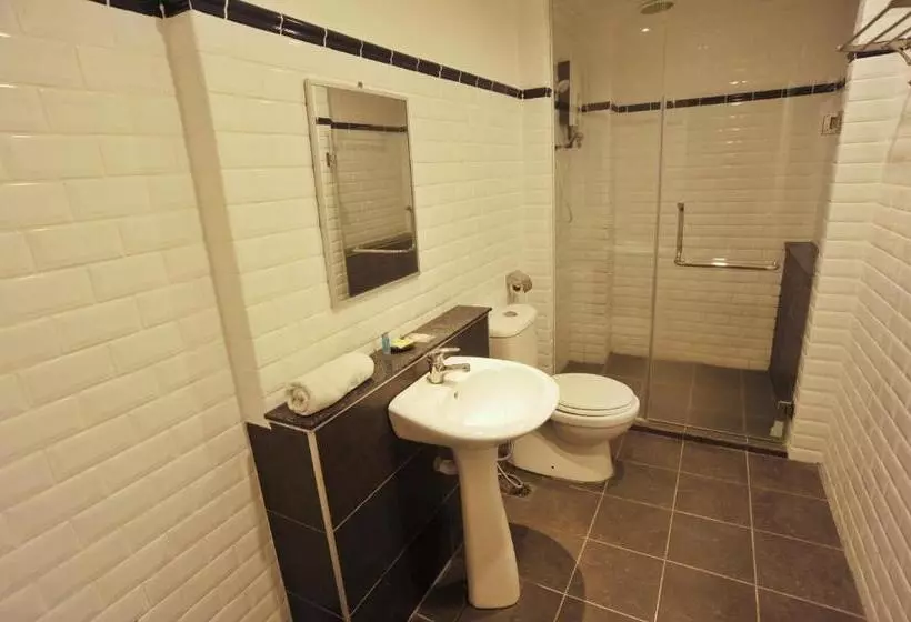 Retkeilymaja Melati Inn