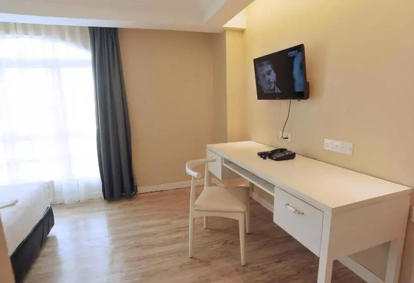 Retkeilymaja Melati Inn