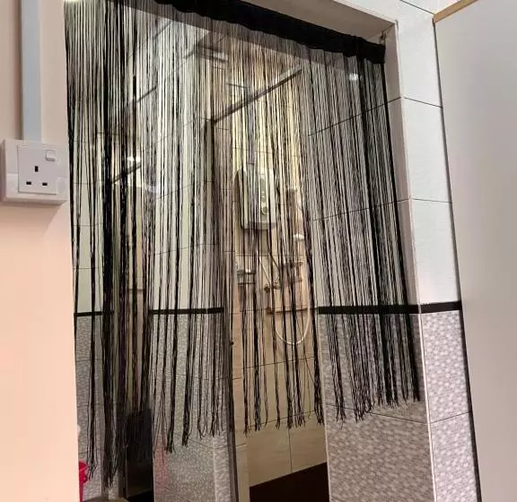 ユースホステル Room3a#ig Theme Bargainous#shared Bathroom#3pax#2min Kek Lok Si