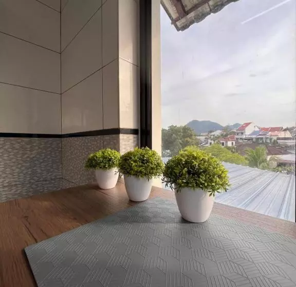 ユースホステル Room3a#ig Theme Bargainous#shared Bathroom#3pax#2min Kek Lok Si