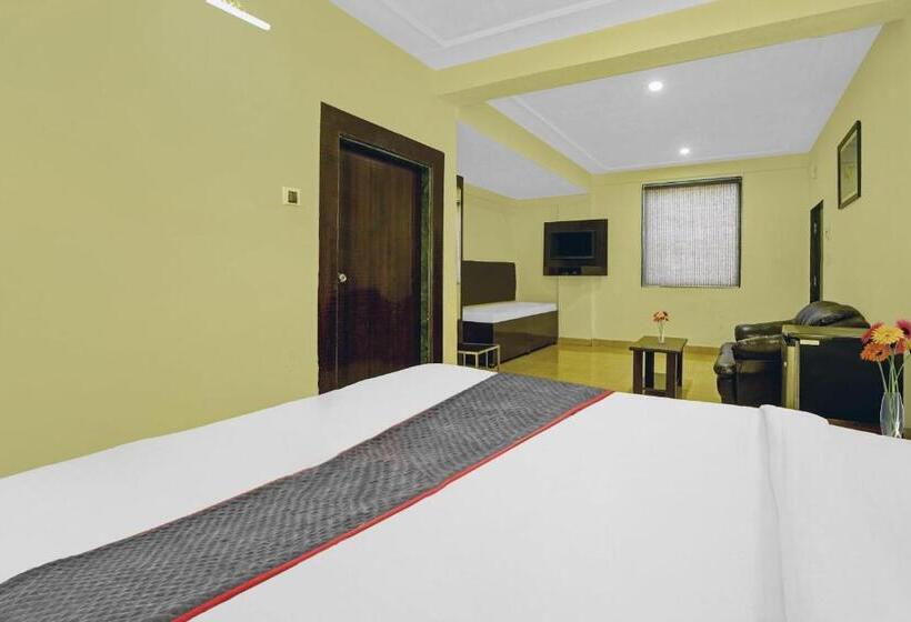 Collection O Silverleef Hotels And Resorts