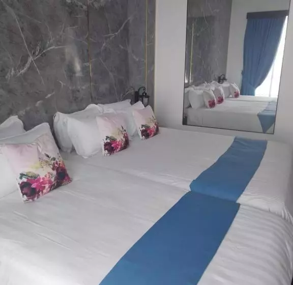 Hotelli Beruntung Ke Bari Resort @ Pantai Penarik