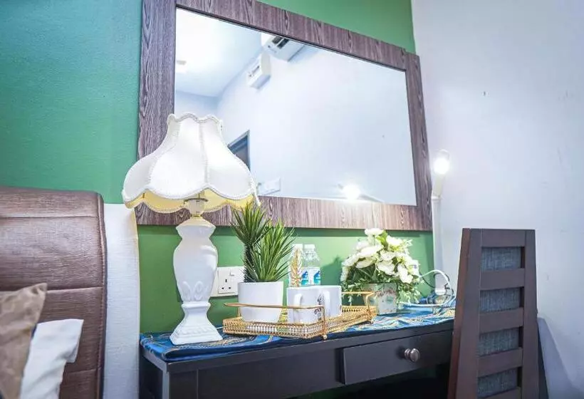 Hotelli Ghazrins Desaru