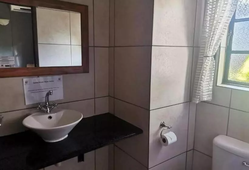 ホテル Sanloo Manor Guesthouse