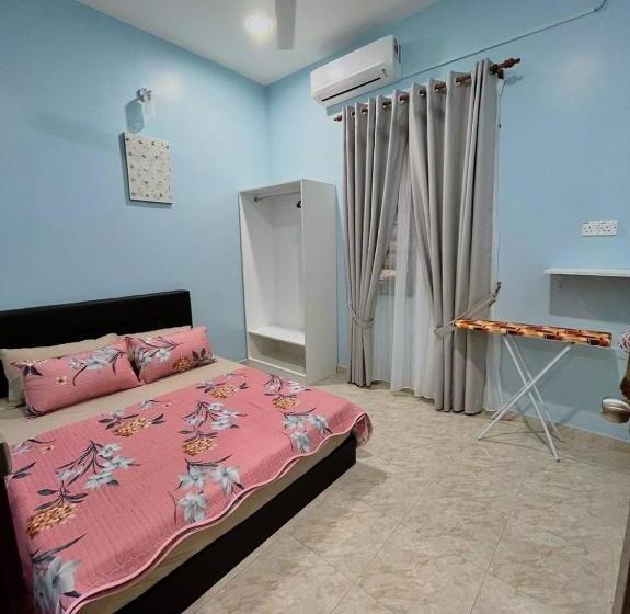 פנסיון Nsjay Guest House