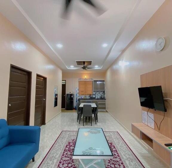 פנסיון Nsjay Guest House