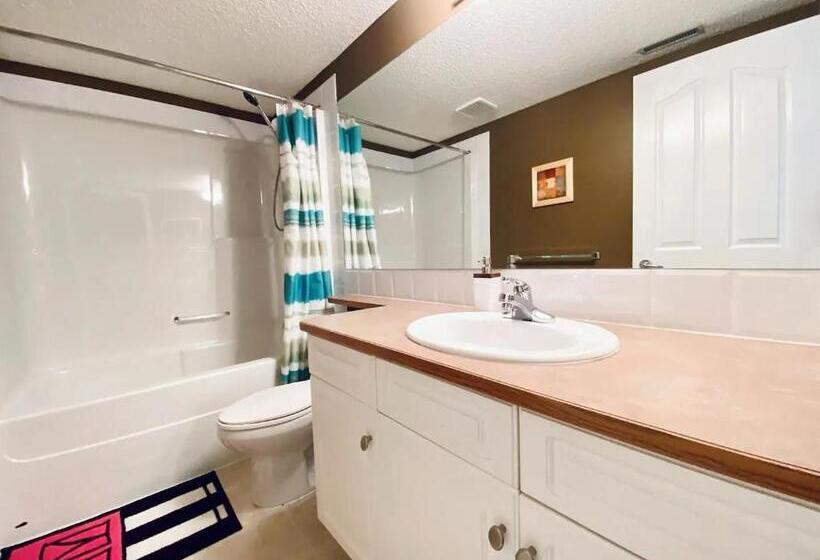 بنسيون Private, Spacious, & Bright Home