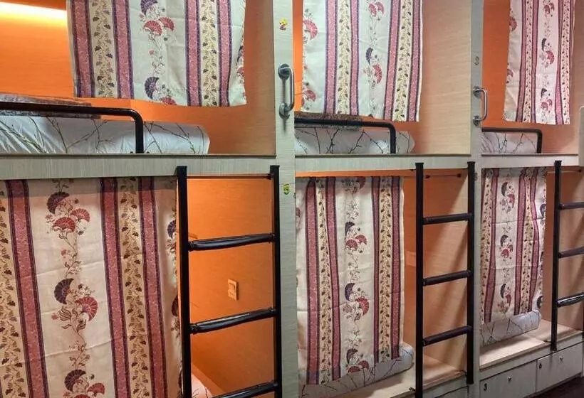 پانسیون Stop @melaka Guesthouse