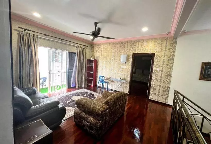 Majatalo Yb Guest House 4 Bilik 5 Katil