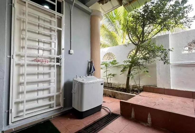 Majatalo Yb Guest House 4 Bilik 5 Katil