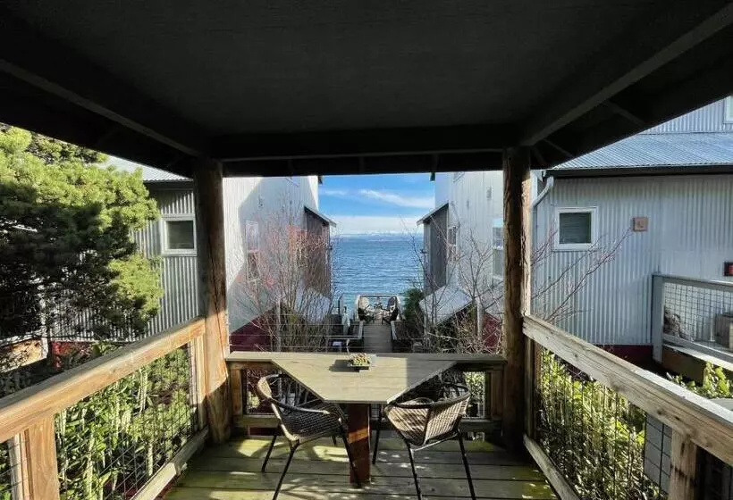 Lomakeskus Boatyarrd Inn # 9