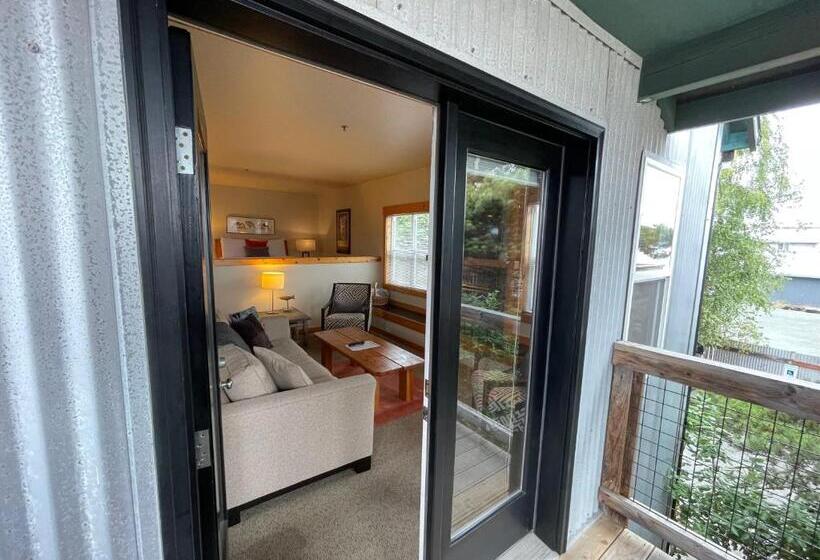 Курорт Boatyarrd Inn # 9