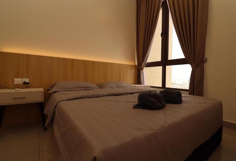 Mykey Bali B 31 09 Melaka City