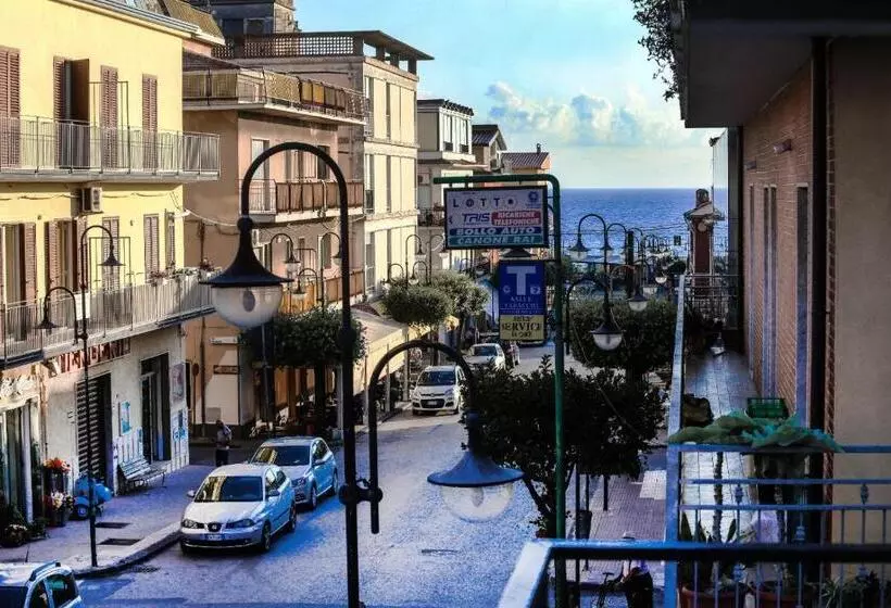 Aprile Bed And Breakfast