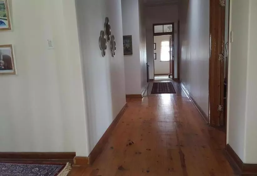 Aamiaismajoitus (B&B) Bleu Bird Guesthouse