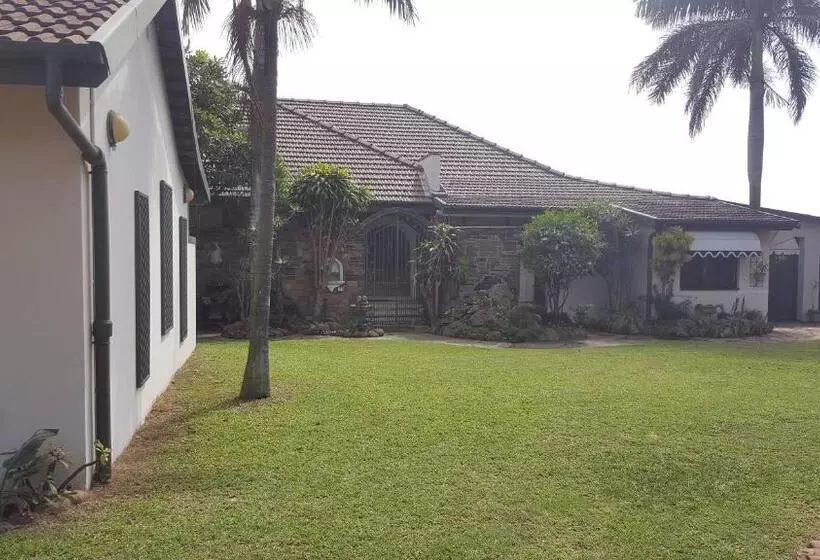 Aamiaismajoitus (B&B) Bleu Bird Guesthouse