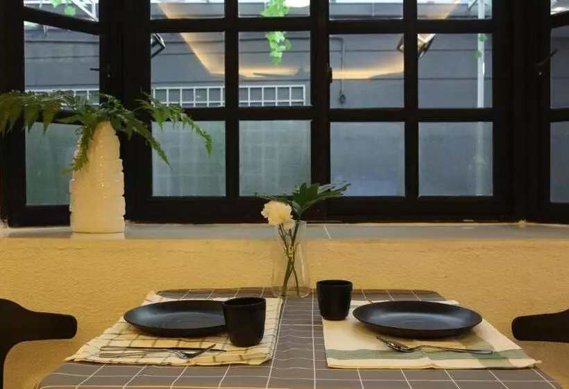 ベッドアンドブレックファースト G Beach Front Villa