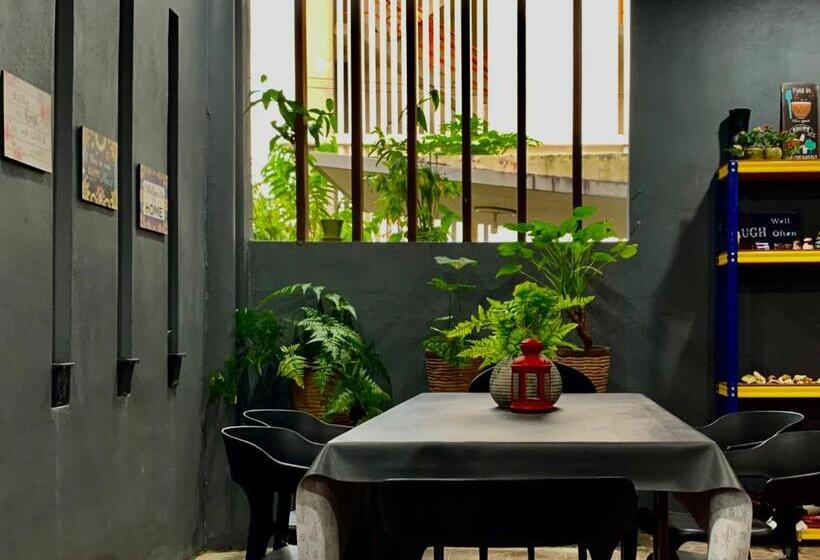 Bed and Breakfast G Beach Front Villa