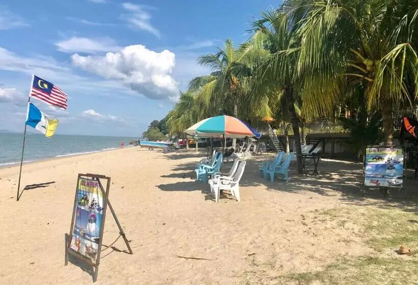 ベッドアンドブレックファースト G Beach Front Villa