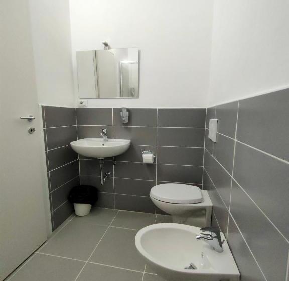 تختخواب و صبحانه La Staccionata Bianca