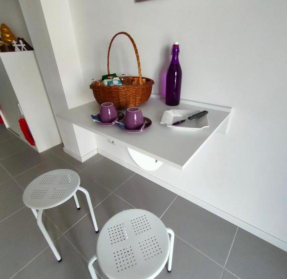 تختخواب و صبحانه La Staccionata Bianca