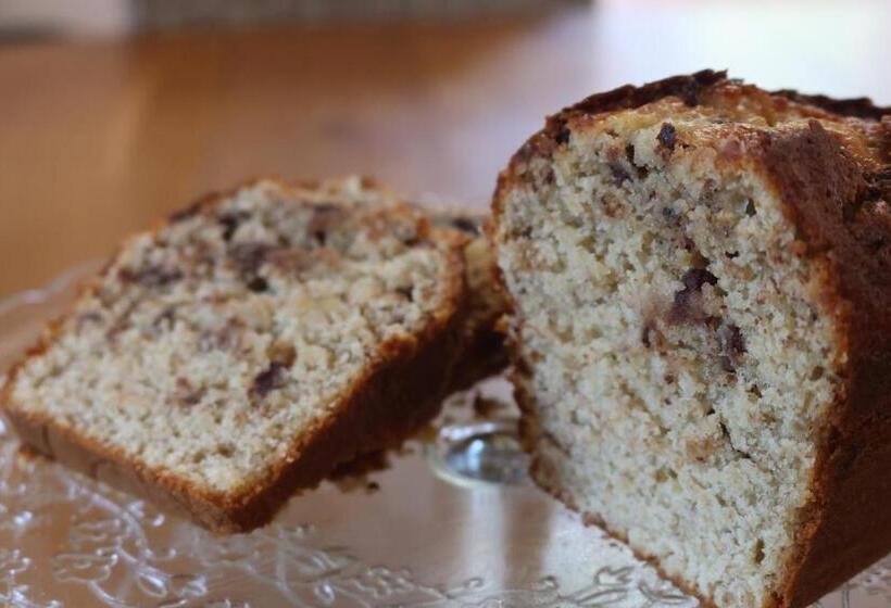 ベッドアンドブレックファースト Lou Prat