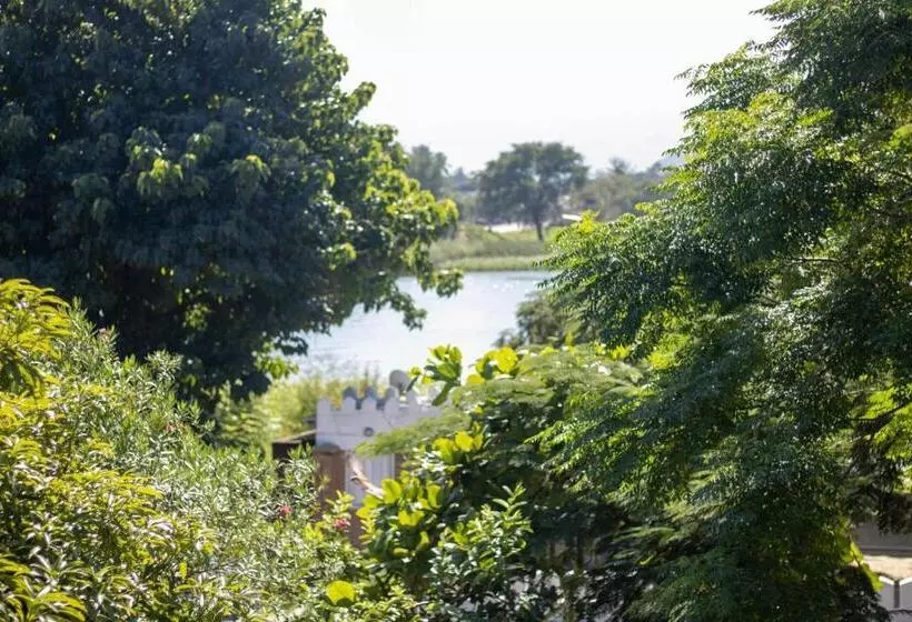 Captains Villa   Where Lake Malawi And Shire River Meet, Historical Hotel At Waterfront Next To The