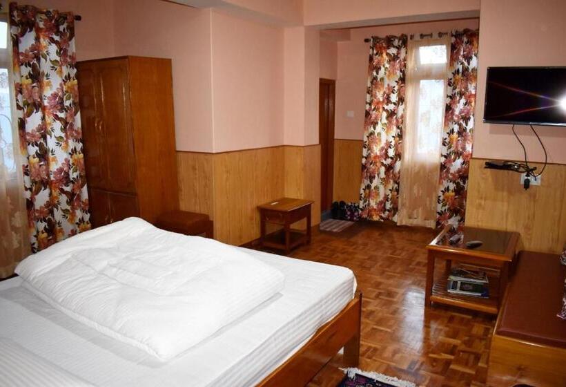 בית מלון כפרי Alpine Guest House