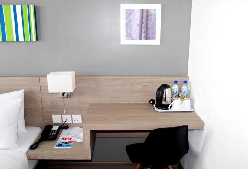 هتل Singgah Kertih