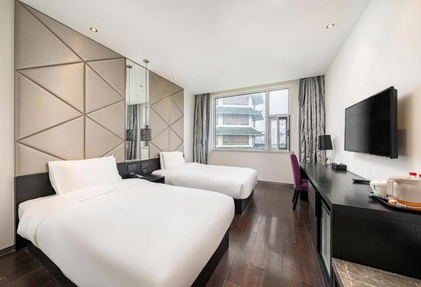 Orange Hotel Shanghai Hongqiao Airport Caoan Road Branch   Free Hongqiao Airport & Hongqiao Train St