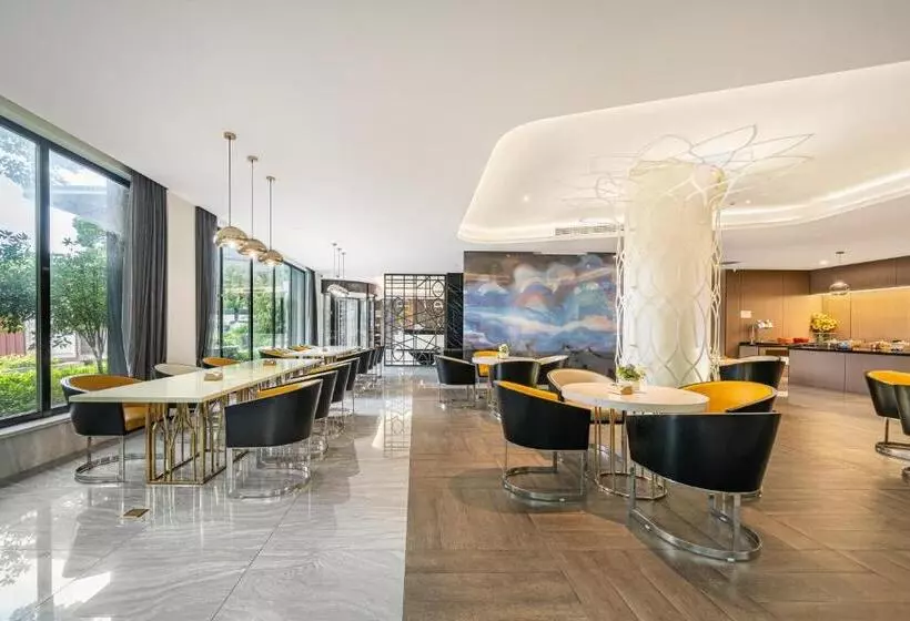 Orange Hotel Shanghai Hongqiao Airport Caoan Road Branch   Free Hongqiao Airport & Hongqiao Train St