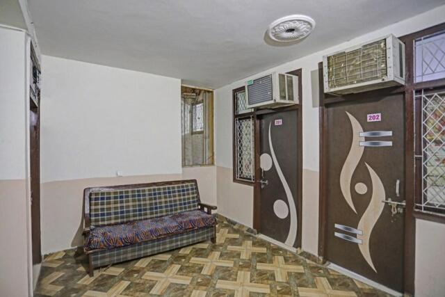 פנסיון Deurali Dx ,walk In Nizamuddin Railway Station