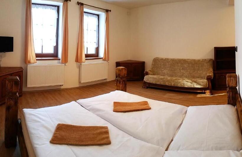 بنسيون Apartmány šachty