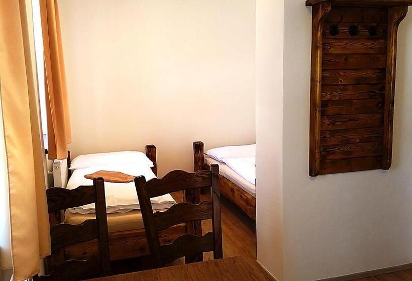 بنسيون Apartmány šachty