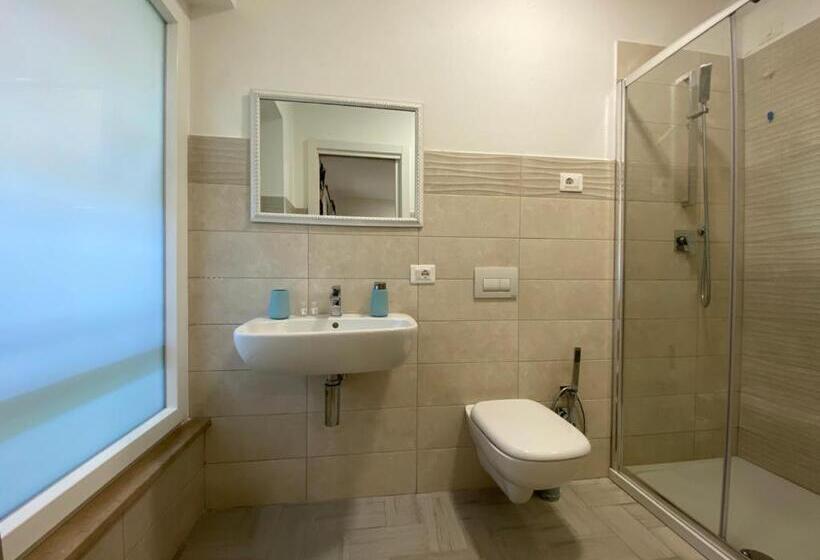 פנסיון B&b La Perla