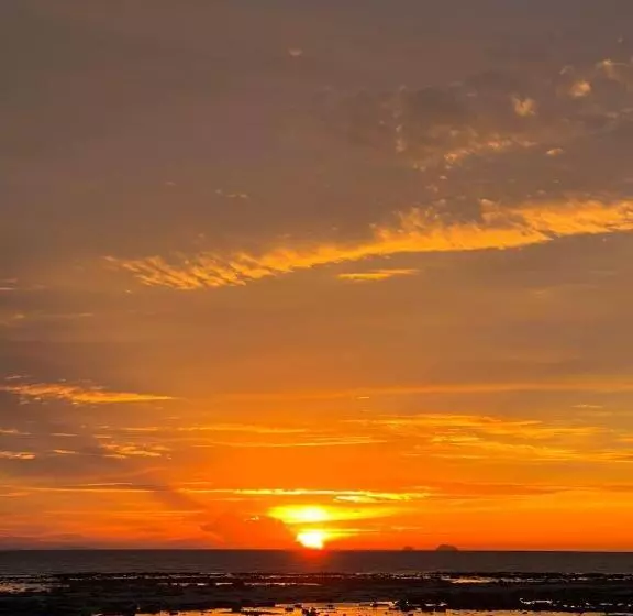 Majatalo Beach House