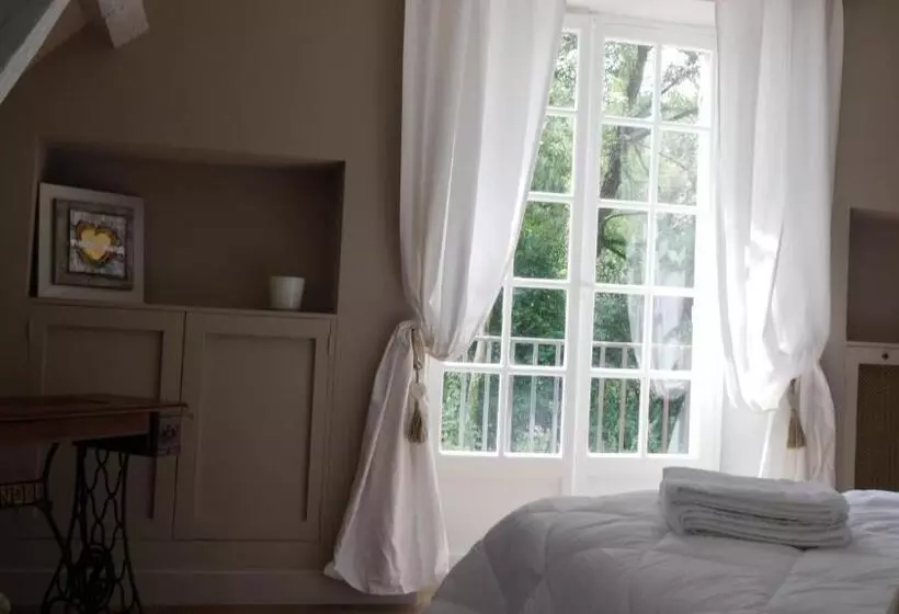 Majatalo Le Moulin De L Ortille