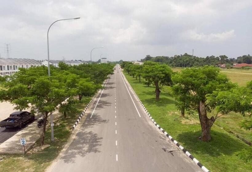 Pensão Naira Homestay Kota Bharu ,wakaf Che Yeh 4 Bilik 3 Aircond