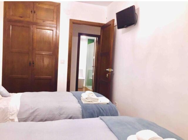 پانسیون Valencia Beach Room With Private Bathroom Coliving