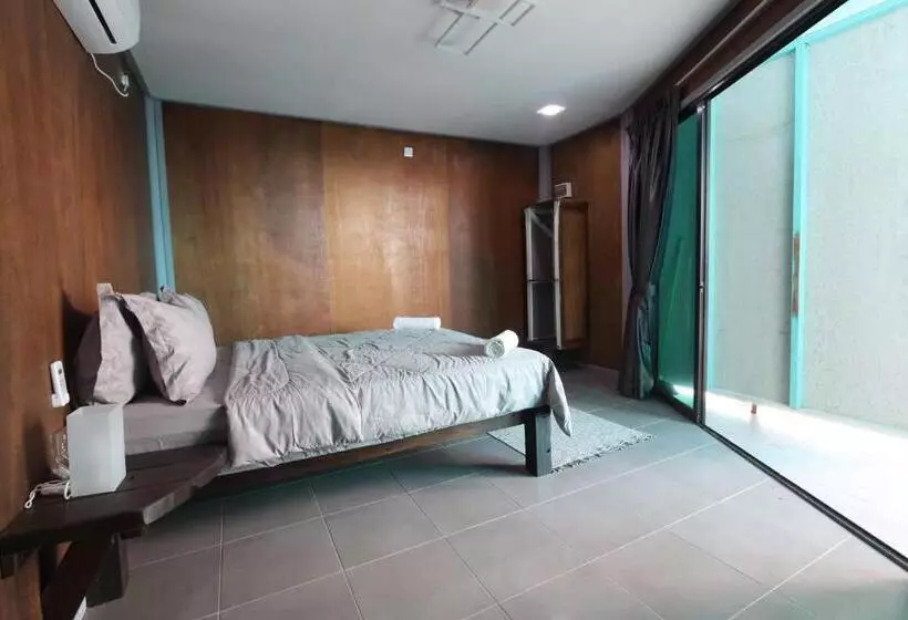 リゾートホテル Pondok Beach Shack