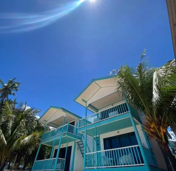 リゾートホテル Pondok Beach Shack