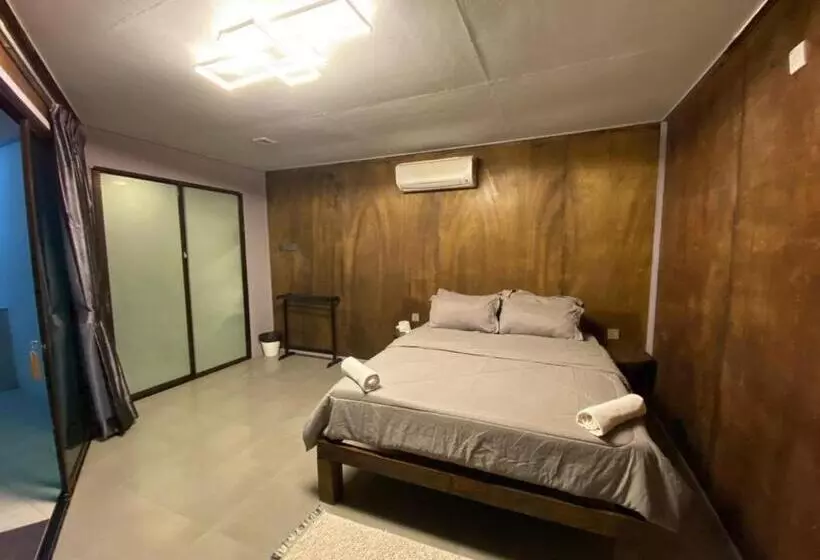 リゾートホテル Pondok Beach Shack