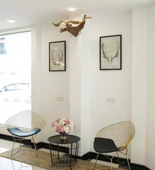 Savana Hotel & Serviced Apartments