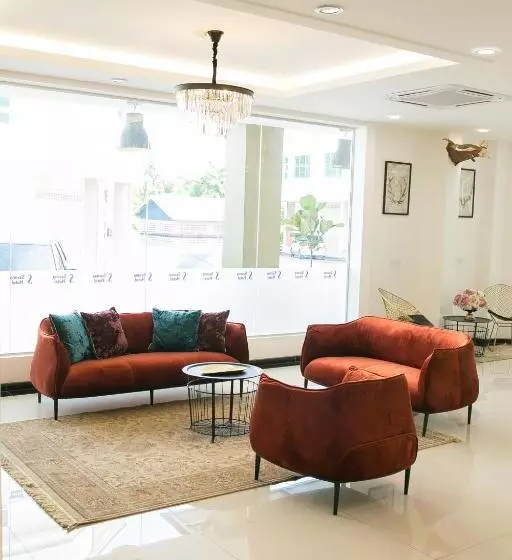 Savana Hotel & Serviced Apartments