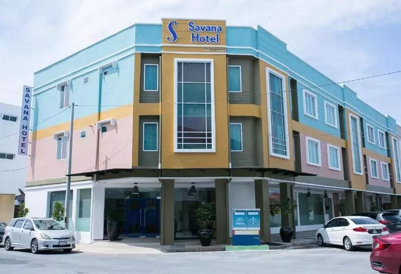 Savana Hotel & Serviced Apartments