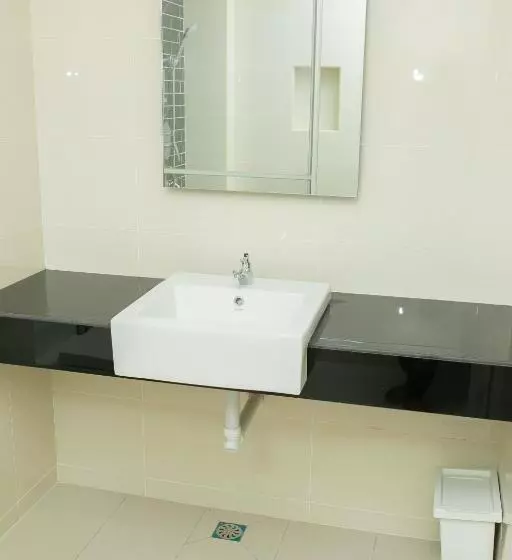 Savana Hotel & Serviced Apartments